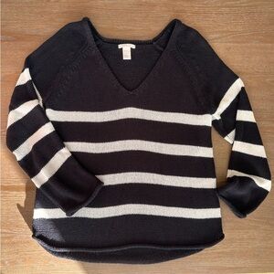 H&M Black and White V-Neck Sweater with Stripes